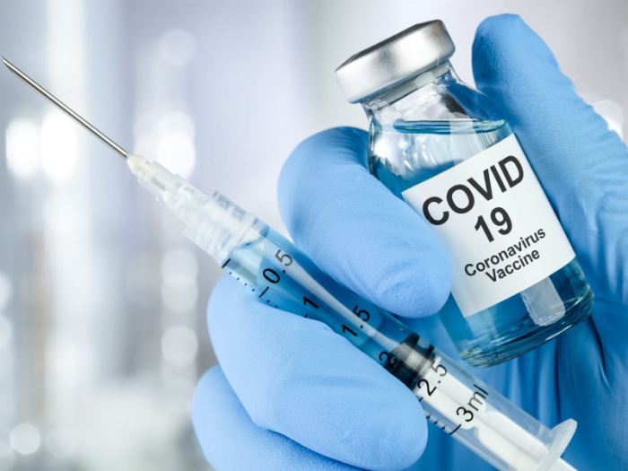 Москва направит в 2022 году 4 млрд рублей на обеспечение горожан лекарствами против COVID-19