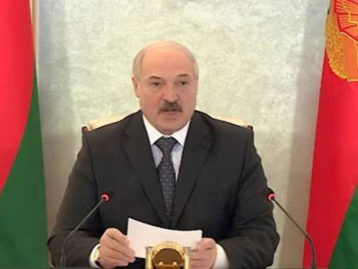 Лукашенко заявил о риске начала гражданской войны в Белоруссии