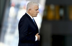 Премьер Черногории опроверг данные о заморозке закона о церквях