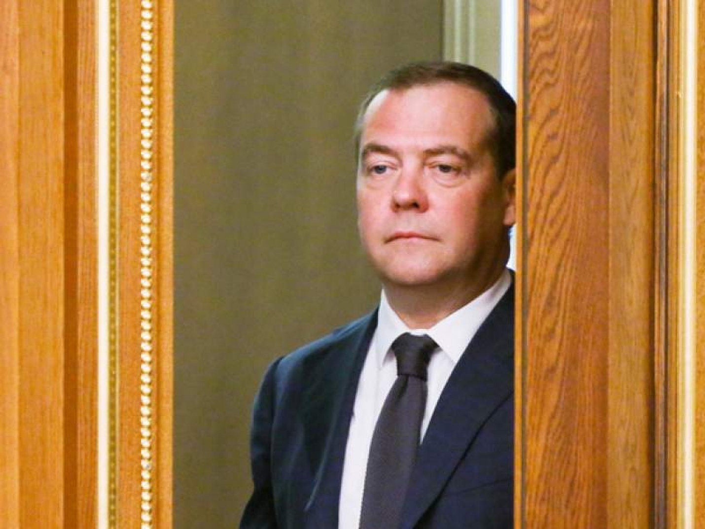 Дмитрий Медведев уже проголосовал по поправкам в Конституцию