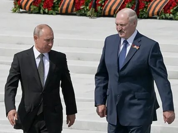 Путин поздравил Лукашенко с победой на президентских выборах