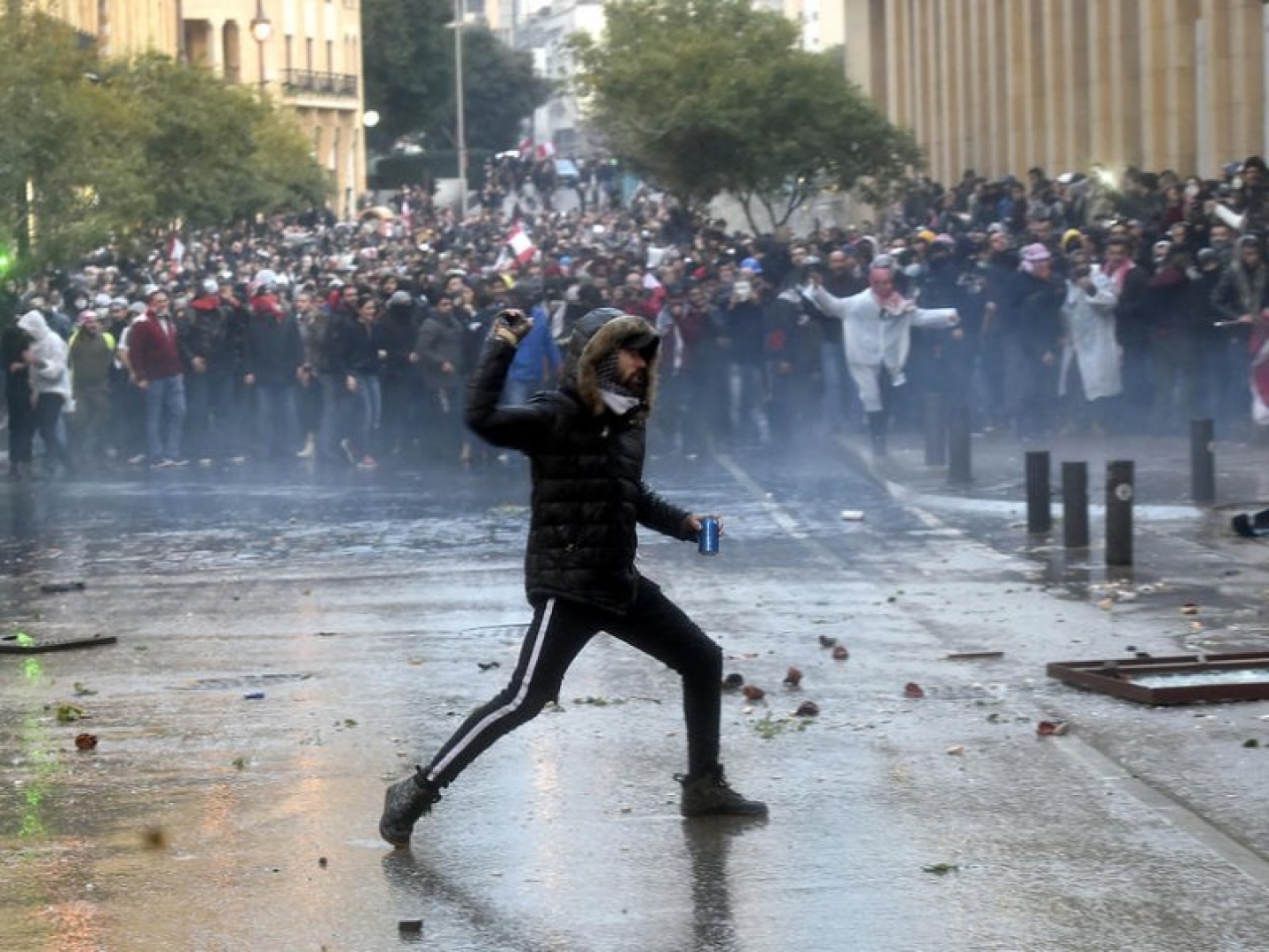 Количество пострадавших в ходе протестов в Бейруте превысило 700 человек