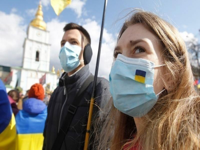 Жесткий карантин вступил в силу на Украине