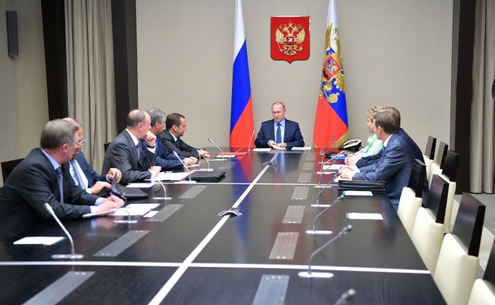 Путин в пятницу проведет оперативное совещание с членами Совбеза
