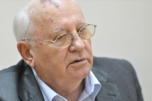 Горбачев оценил слова Зеленского о вине СССР в начале Второй мировой