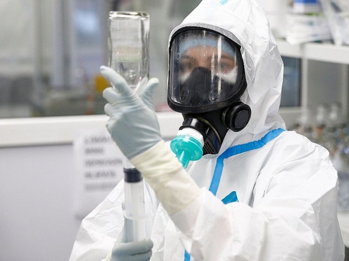 В Москве за сутки выявлено 5 902 новых случая коронавируса