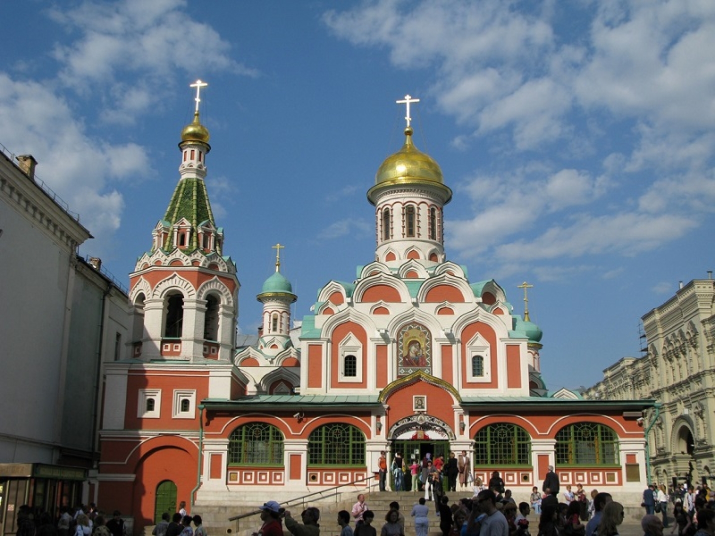 Православные храмы Москвы откроются для прихожан 6 июня