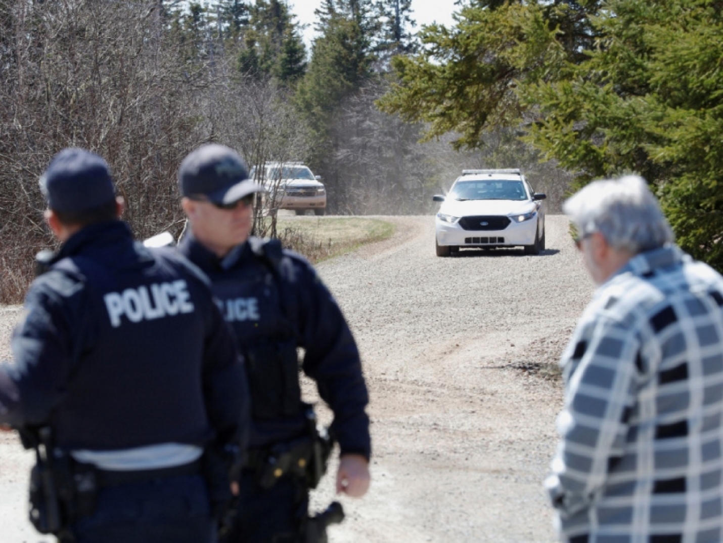 Не менее 10 человек погибли в результате стрельбы в Канаде