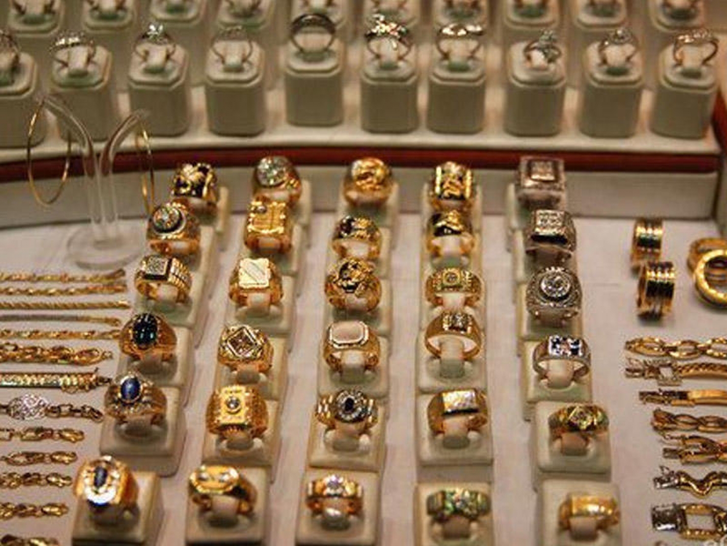 Ювелиры предупредили о росте цен на золотые украшения
