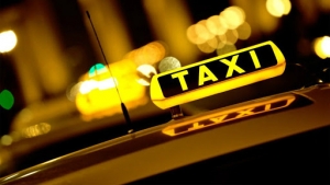 В Челябинске таксист избил пассажиров из-за просьбы изменить маршрут